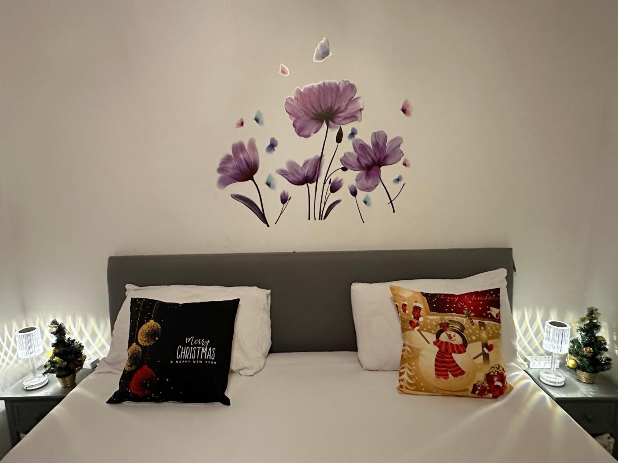 London 2 Bed 2 Bath Apartment Holiday Home - Free Parking - 3Min Walk To The Train Station - 19Min To London Liverpool Street 5Min To Victoria Line 1Gb Broadband Super Fast Internet Ground Floor 100S Of Shops Restaurants Bakeries 24-Hour Asda Superst Exteriör bild